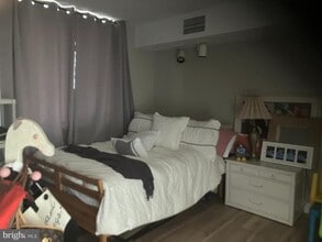 7420 Westlake Terrace in Bethesda, MD - Building Photo - Building Photo