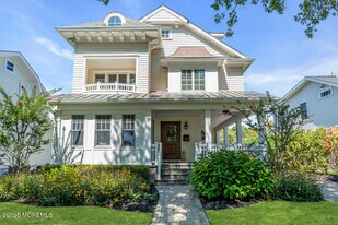 420 Tuttle Ave in Spring Lake, NJ - Building Photo