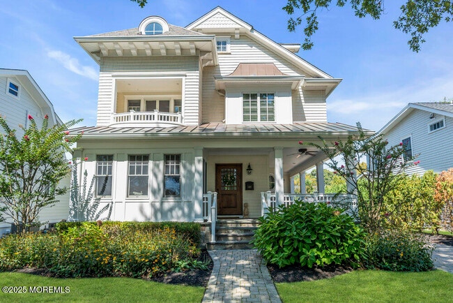 property at 420 Tuttle Ave