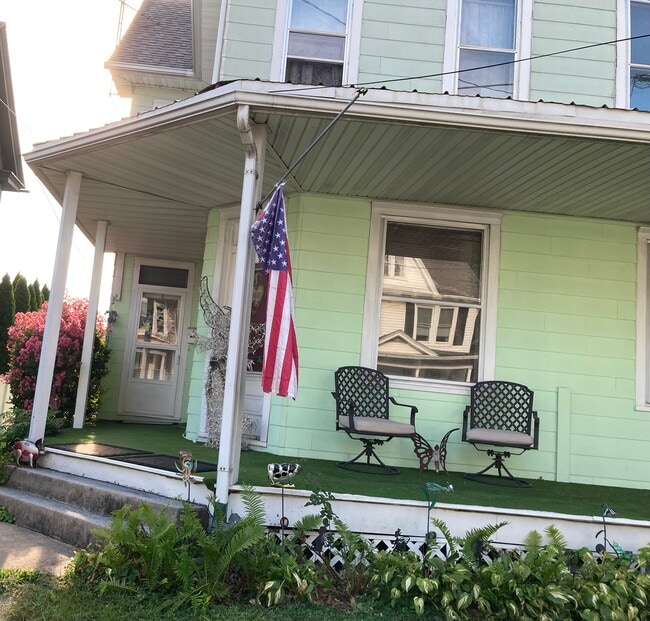 property at 115 N College St