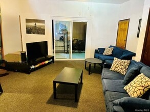 84-39 Lefferts Blvd in Queens, NY - Building Photo - Building Photo