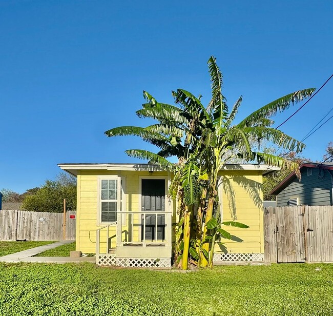 property at 5417 Nelson Ln