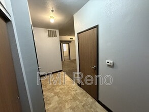 1600 I St in Sparks, NV - Building Photo - Building Photo