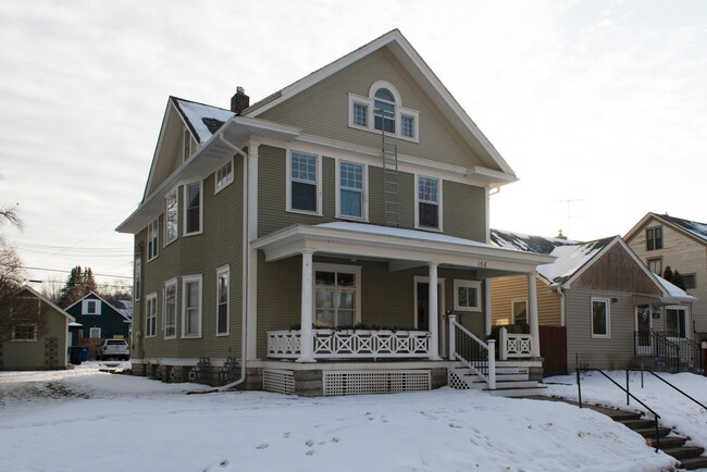 property at 164 Congress St W