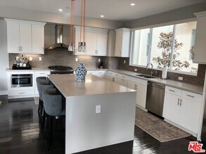 12003 Emery Ln in Los Angeles, CA - Building Photo - Building Photo