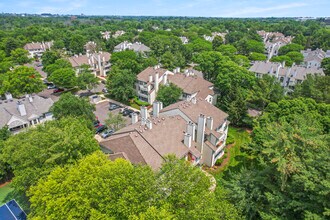 308 Trinity Ct, Unit 8 in Princeton, NJ - Building Photo - Building Photo