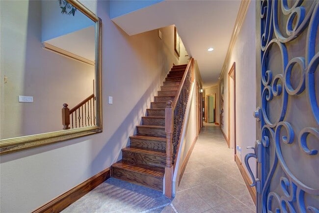 5141 Del Monte Dr in Houston, TX - Building Photo - Building Photo