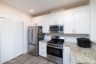 936 Vanderbergh Blvd in Monroe Township, NJ - Building Photo - Building Photo