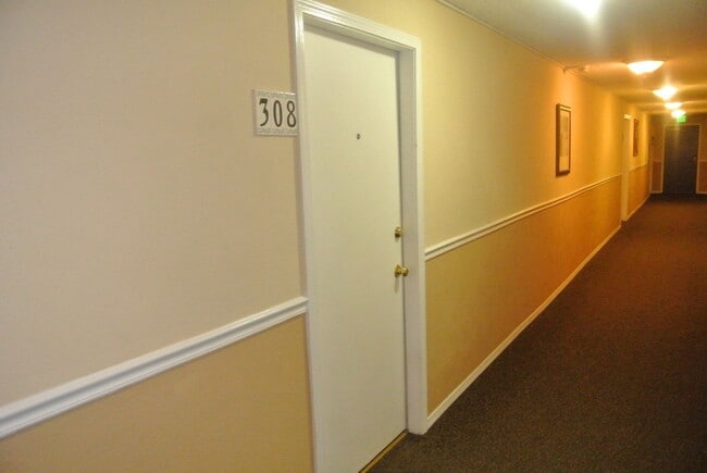 3047 W 47th Ave in Denver, CO - Building Photo - Building Photo