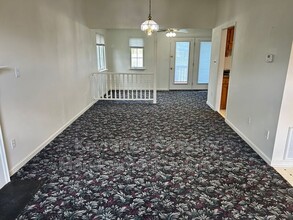 2055 Hampton Dr in Waynesboro, VA - Building Photo - Building Photo