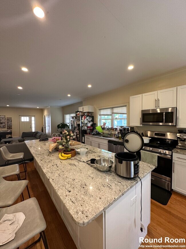 26 Bothwell Rd, Unit 1