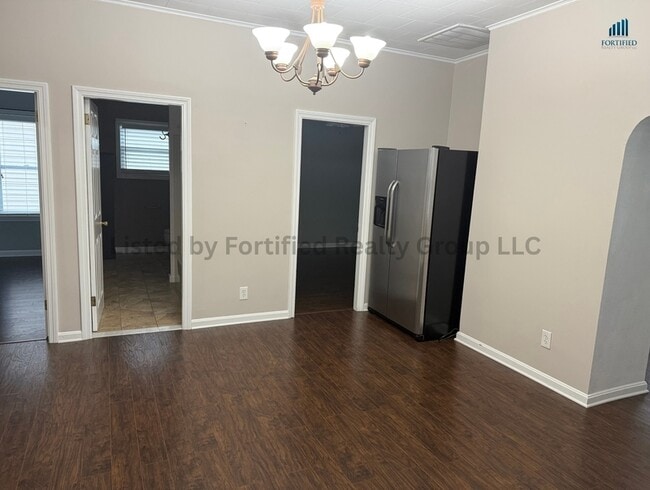 1232 N Main St in Fall River, MA - Building Photo - Building Photo