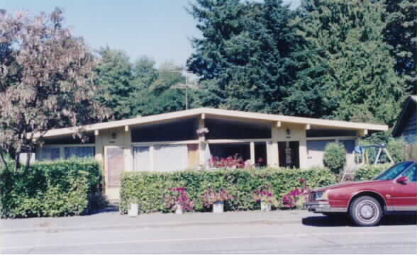 3306 W Government Way in Seattle, WA - Foto de edificio - Building Photo