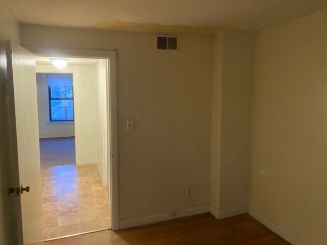 238 Cambridge St, Unit 4 in Boston, MA - Foto de edificio - Building Photo