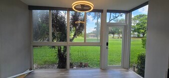 3300 N Palm Aire Dr in Pompano Beach, FL - Building Photo