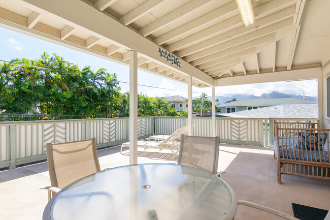507 Kawailoa Rd in Kailua, HI - Foto de edificio - Building Photo