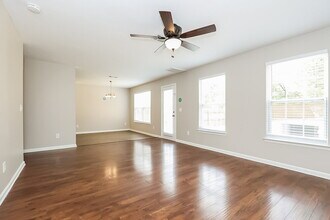 669 Coneflower Trail in Nashville, TN - Building Photo - Building Photo