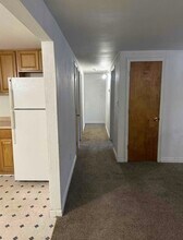 4027 E 8th Ave, Unit 3 in Anchorage, AK - Building Photo - Building Photo