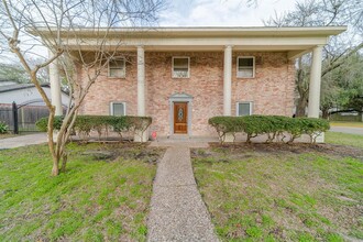 17702 Loring Ln in Spring, TX - Building Photo - Building Photo