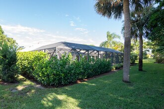 3372 SE Court Dr in Stuart, FL - Building Photo - Building Photo