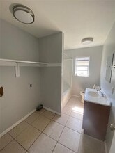 605 Hennessee St in Lakeland, FL - Building Photo - Building Photo