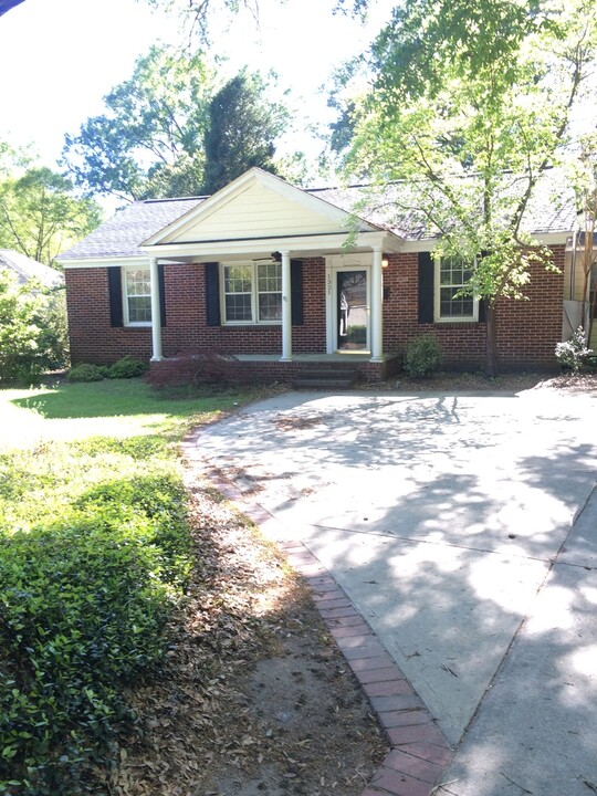 1321 Ellison Rd in Columbia, SC - Building Photo