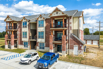 Tanglewood Apartments in Fulton, MO - Foto de edificio - Building Photo