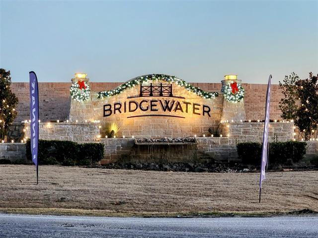 302 Mahogany Ln in Princeton, TX - Building Photo
