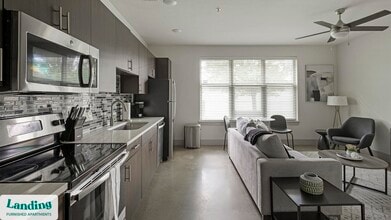 10550 N Central Expy in Dallas, TX - Building Photo - Building Photo