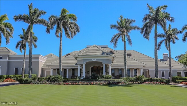 2405 Harmony Ln in Naples, FL - Building Photo - Building Photo