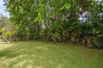 20 Rollins Ave in St. Augustine, FL - Foto de edificio - Building Photo