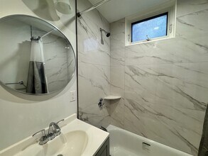 136 Sharon St, Unit 2 in Medford, MA - Building Photo - Building Photo