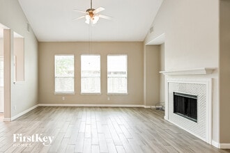 13803 Turning Spring Ln in Houston, TX - Building Photo - Building Photo