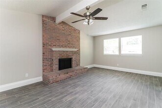 4000 School Hill Cir in Arlington, TX - Building Photo - Building Photo