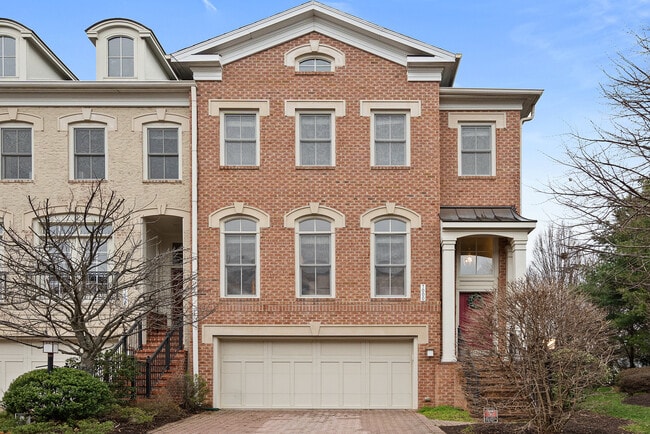 property at 7000 Eastern Red Cedar Ln