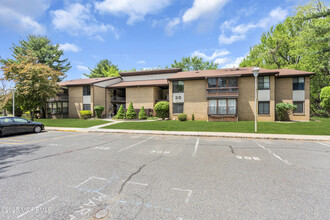 30 Meadow Green Cir in Englishtown, NJ - Building Photo - Building Photo