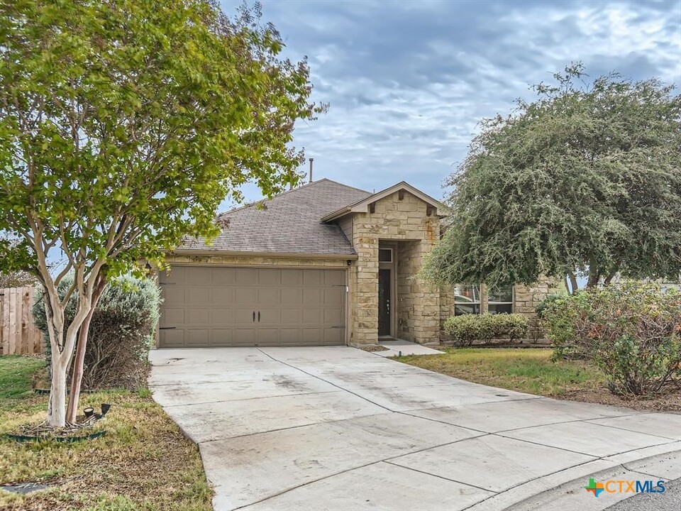 2682 Lonesome Creek Trail in New Braunfels, TX - Building Photo