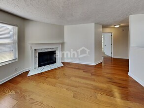 1008 Montrose Dr in Smyrna, TN - Building Photo - Building Photo