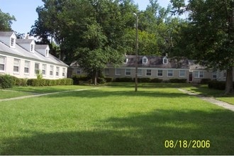 Madison Apartments in Rockingham, NC - Building Photo - Building Photo