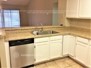 9725 Fox Chapel Rd in Tampa, FL - Building Photo - Building Photo