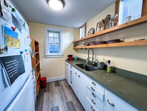 3 Howland St, Unit NA in Cambridge, MA - Foto de edificio - Building Photo