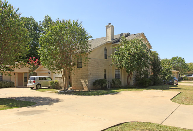 Copper Creek Duplexes in Austin, TX - Foto de edificio - Building Photo