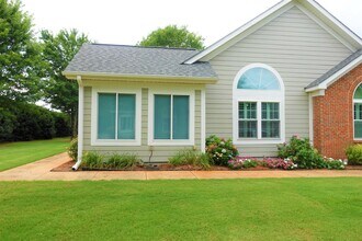 303 Heritage Club Dr in Greenville, SC - Building Photo - Building Photo