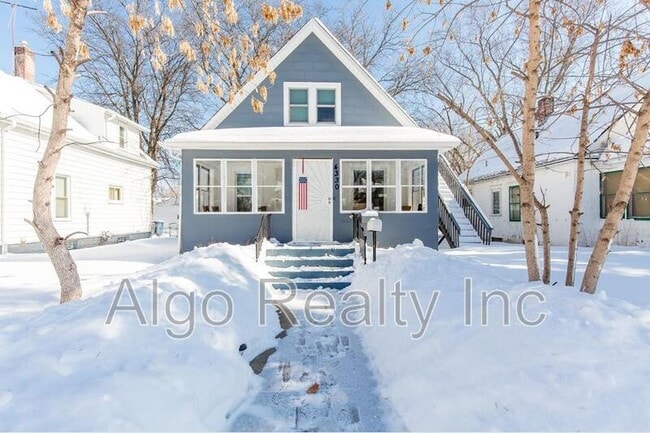 property at 4330 N Girard Ave