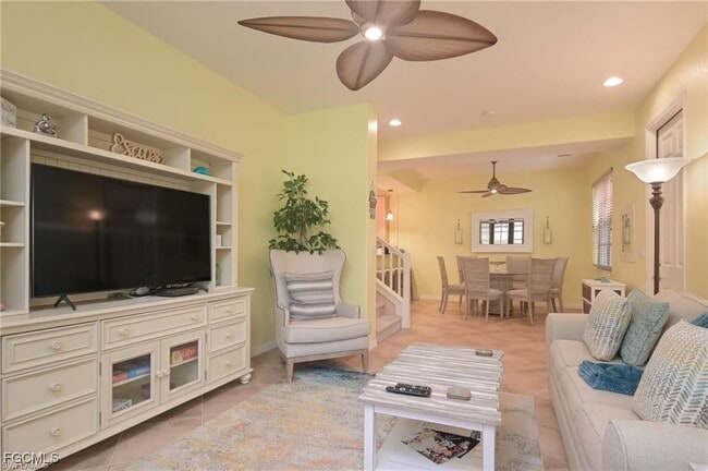 11936 Izarra Way in Ft. Myers, FL - Building Photo - Building Photo