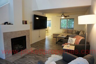 12956 Granite Ln NW-Unit -102 in Silverdale, WA - Building Photo - Building Photo