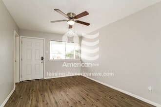 690 Loyola Dr in Florissant, MO - Building Photo - Building Photo