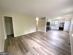 230 Almonesson Rd in Gloucester Township, NJ - Building Photo - Building Photo