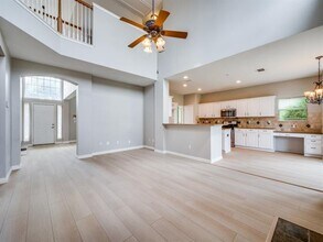 4577 Crown Ridge Dr in Plano, TX - Building Photo - Building Photo