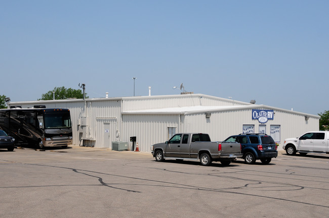 19310 S Gardner Rd in Gardner, KS - Building Photo - Building Photo